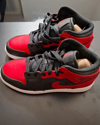 Jordan 1 mid Banned numero 36 (bambino/a)