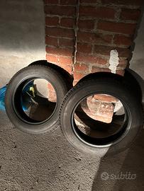 Pneumatici 135R15 72s marca Toyo