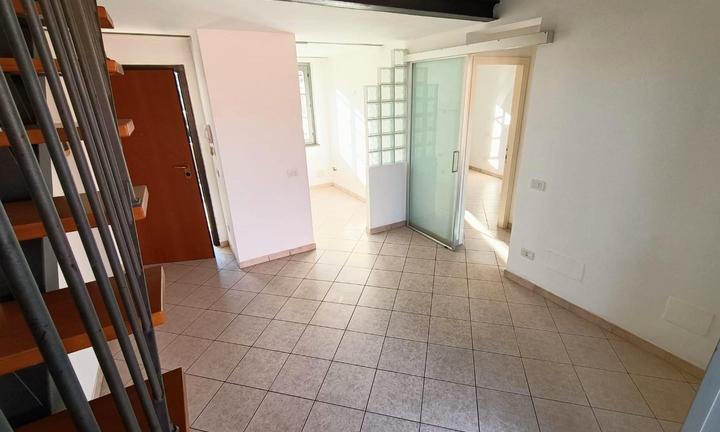 Trilocale con Mansarda e Garage