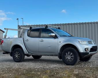 Mitsubishi L200 Pick-Up Double Cab 2.5 D-ID 4WD