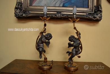 Antica coppia di lampade da tavolo con cherubini