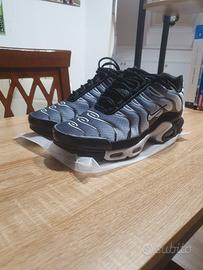 Nike Tn Silver Black