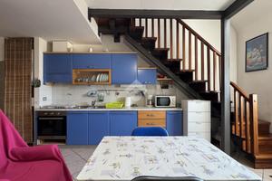 3 LOCALI A CAMPI BISENZIO