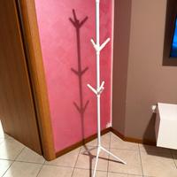 Appendiabiti da terra bianco