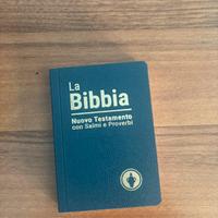 La Bibbia     Nuovo testamento con salmi e proverb