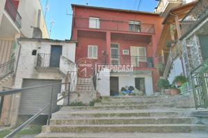 Appartamento a Civitella del Tronto 5 locali