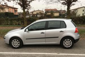 Volkswagen GOLF 5 2.0 TDI 140CV Confortline