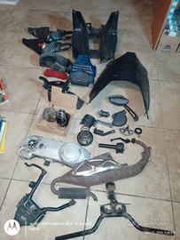 pezzi di ricambio per scooter 