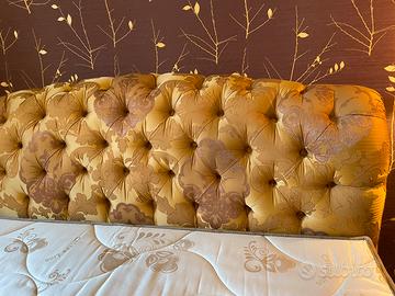 letto matrimoniale con materasdo