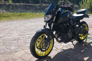 Yamaha MT-07 (2018) – Full Optional -