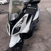 Kymco Downtown 300i abs