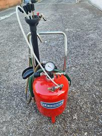 Estrattore pneumatico olio esausto