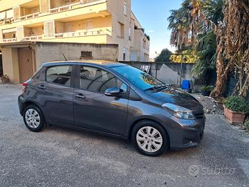Toyota Yaris 2013 Lounge 1.4 Diesel