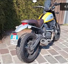 Ducati scrambler classic 800