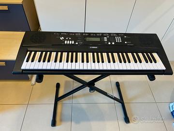 Strumenti musicali Pianola