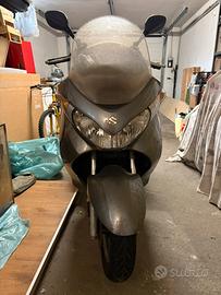 Suzuki Burgman 200