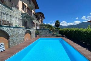 Appartamento di 230 m² con 5 locali e box auto a M