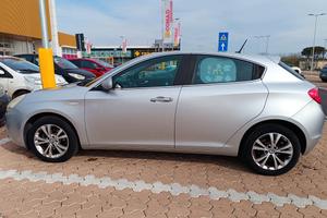ALFA ROMEO Giulietta 1.6 JTDm-2 105 CV Distinctive