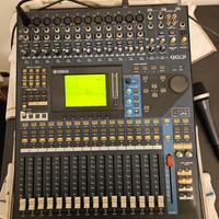 Mixer digitale Yamaha 01v96 V2