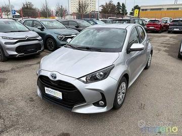 Toyota Yaris 1.5 hybrid Active