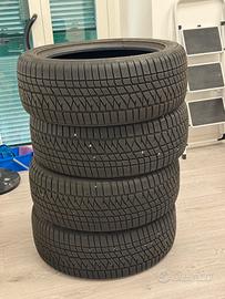 Pneumatici Kumho WinterCraft 235/50 R19 con 3500km