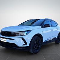 OPEL GRANDLAND GS HYBRID 136 HP
