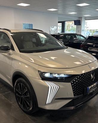 DS AUTOMOBILES DS 7 Esprit de Voyage StraFull Au