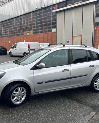Renault Clio Storia 1.2 16V 5 porte Dynamique