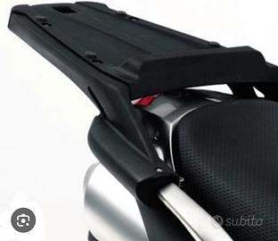 Portapacchi originale per Yamaha Fz6
