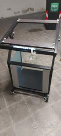 carrello portarack computer e mixer. 