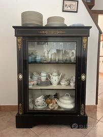 Vetrina d’antiquariato francese 1800