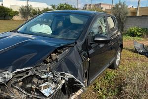 Auto incidentata Nissan Qashqai
