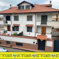 Elegante villa con spazio esterno
