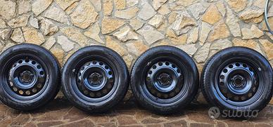 4 Cerchi in ferro R17  5 fori  ET42  7Jx17H2