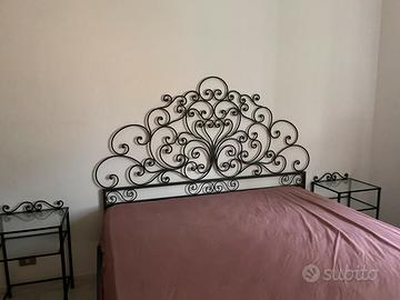 Letto matrimoniale e armadio