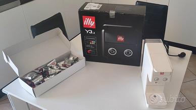 Macchinetta caffè Illy Y3.3 NUOVA!!