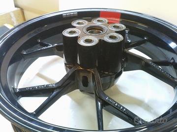 Ducati multistrada 950 s 19 21 cerchio posteriore 