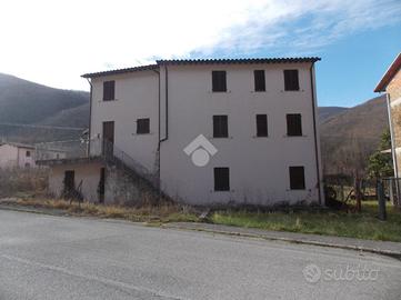 CASA INDIPENDENTE A FOLIGNO