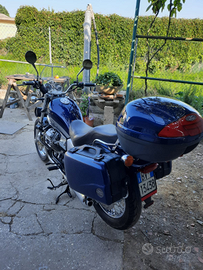 Molto Guzzi Nevada 750