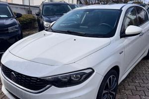 FIAT TIPO 1.3 Mjt 95CV LOUNGE 2020