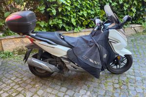 Honda Forza 300