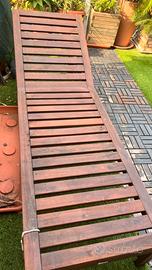 Lettino da esterno in legno
