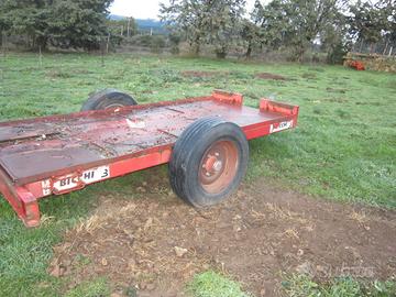 Pianale rimorchio porta cingoli