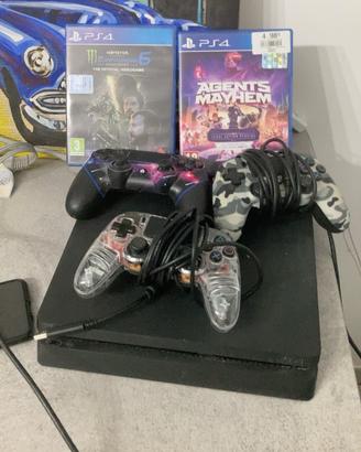 PS4 Slim 500GB + 3 Controller + 2 Giochi