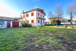 VILLA SINGOLA A CASTIGLIONE D'ADDA