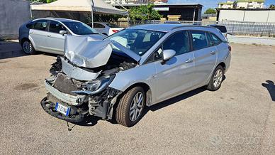 Opel Astra 1.6 CDTi 110CV Sports tourer 2017
