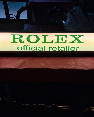 insegna luminosa pubblicitaria Rolex