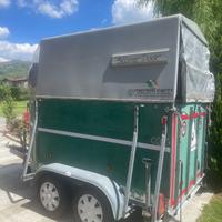 trailer trasporto cavalli