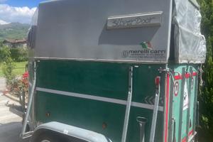 trailer trasporto cavalli