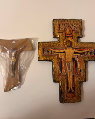 Crocifisso di San Damiano + Croce Tau Francescana